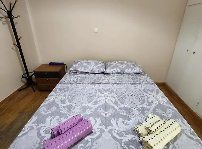 Athens Center Apartment: Steps To Acropolis, Parthenon, And Ancient Agora